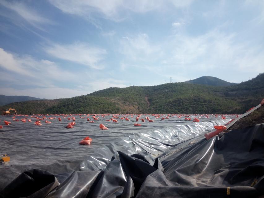 云南尋甸中化云龍渣庫 土工膜案例 第2張 云南尋甸中化云龍渣庫 土工膜案例 第2張